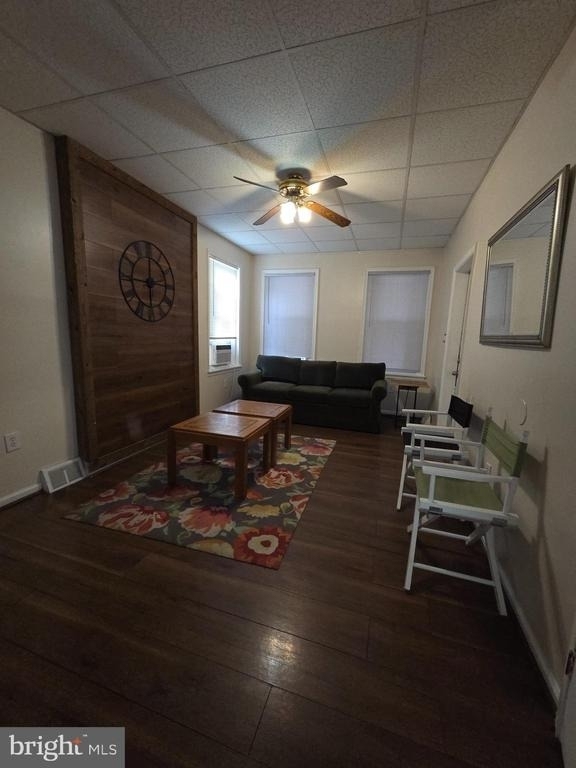 306 W 23rd Street - Photo 7