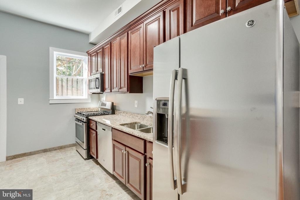 606 Q Street Nw - Photo 15
