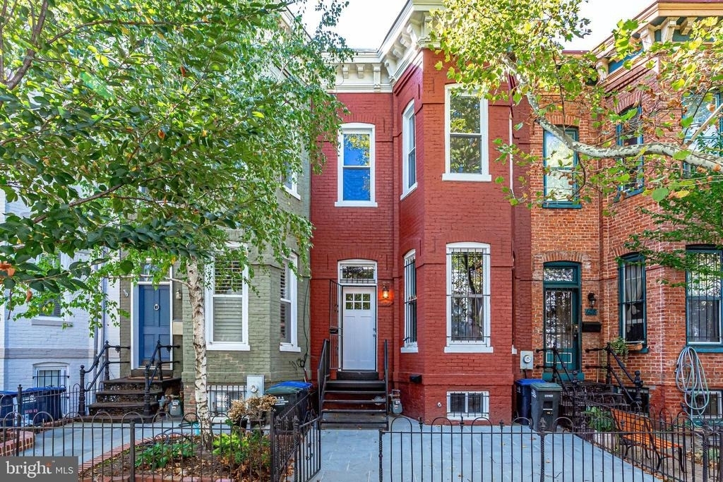 606 Q Street Nw - Photo 1