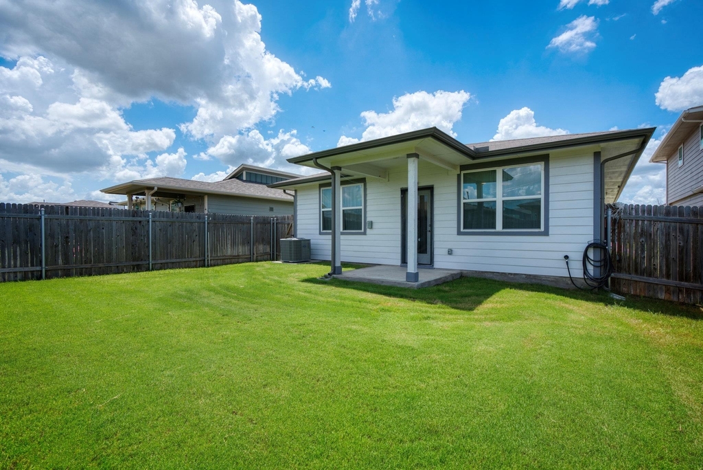 121 New Hampton Way - Photo 21