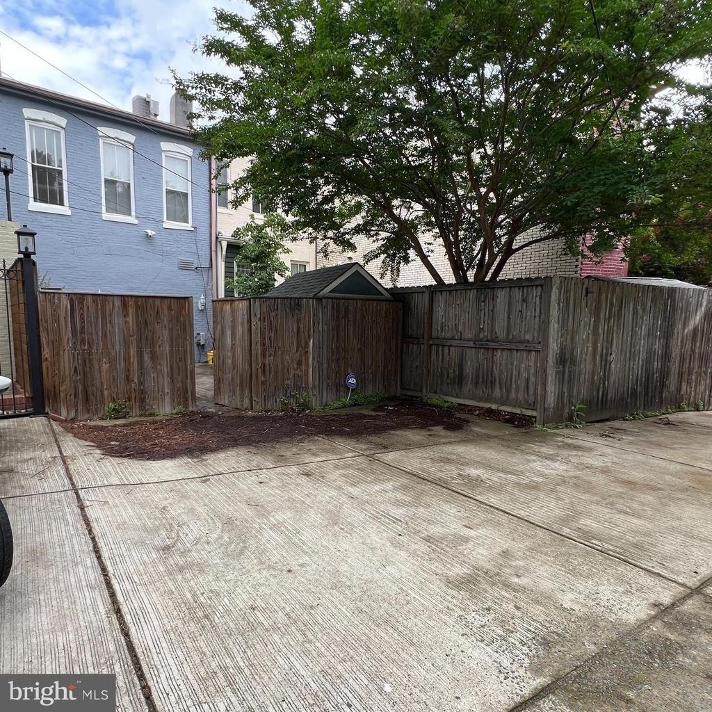 333 Maryland Avenue Ne - Photo 15