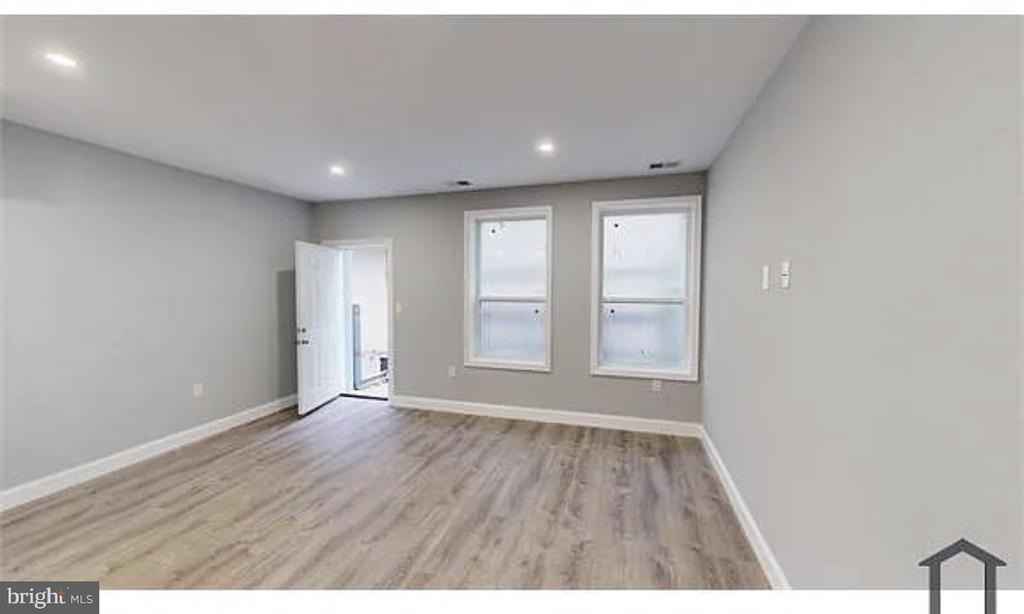 3228 Hiatt Place Nw - Photo 7