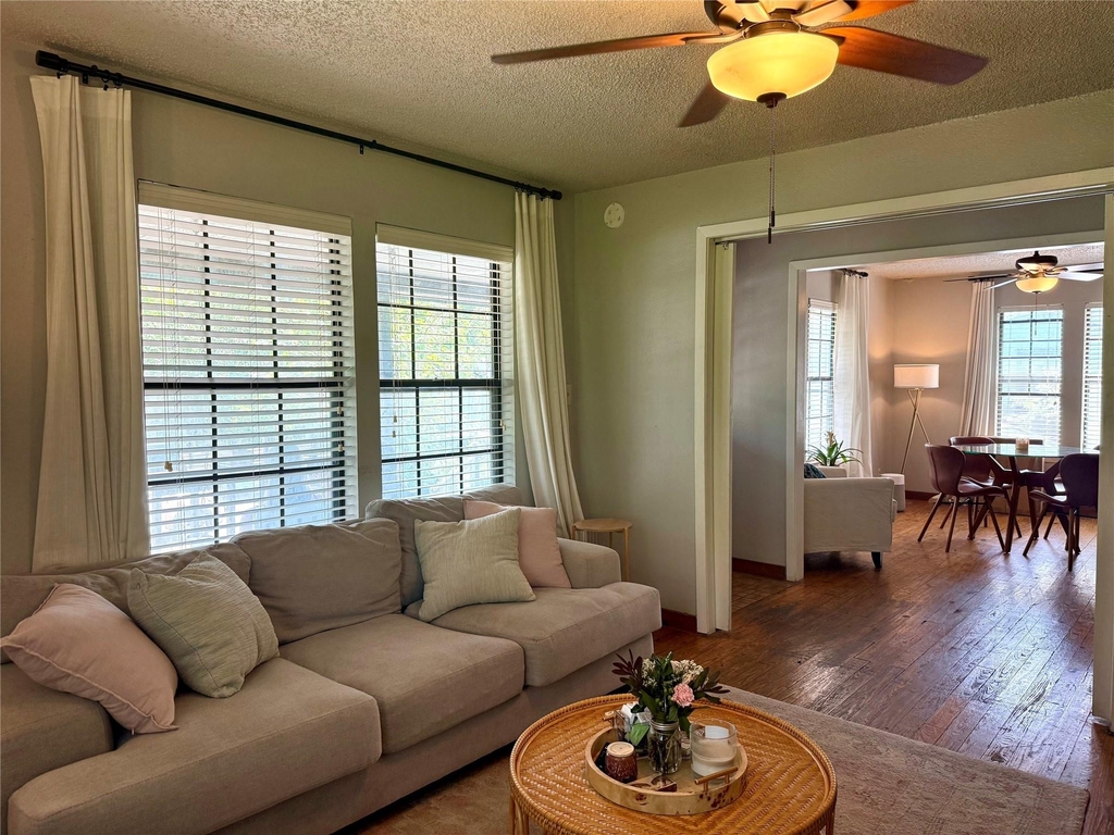 1609 W 11th St - Photo 29