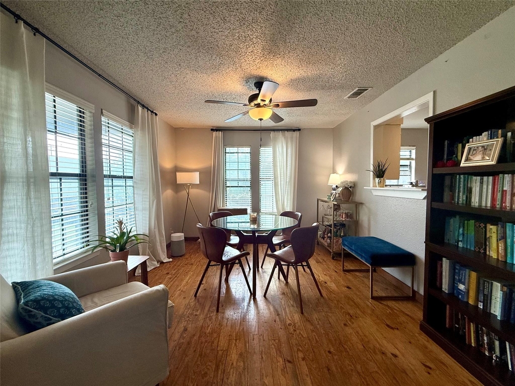 1609 W 11th St - Photo 17