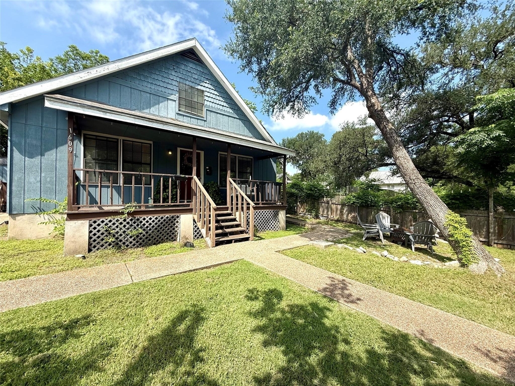 1609 W 11th St - Photo 37