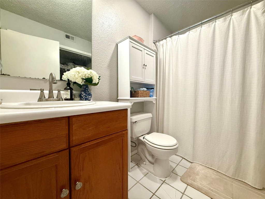 1609 W 11th St - Photo 23