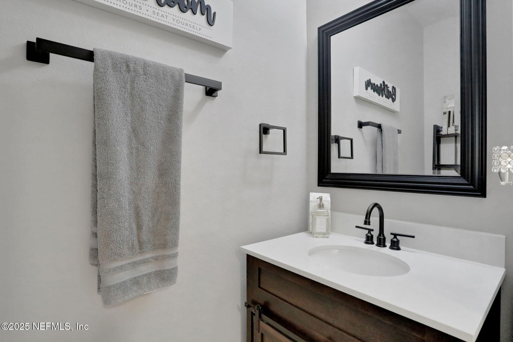 14163 Mahogany Avenue - Photo 19