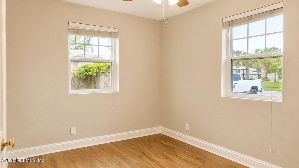 1105 10th Street N - Photo 7