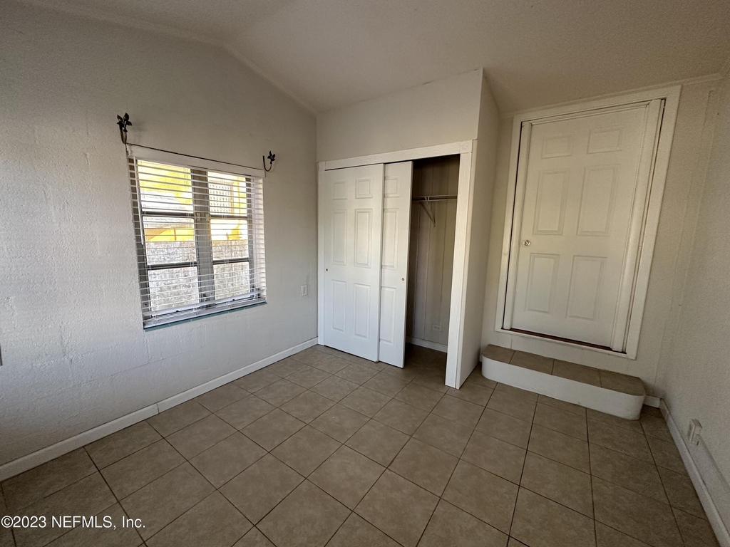 1824 Perry Place - Photo 15