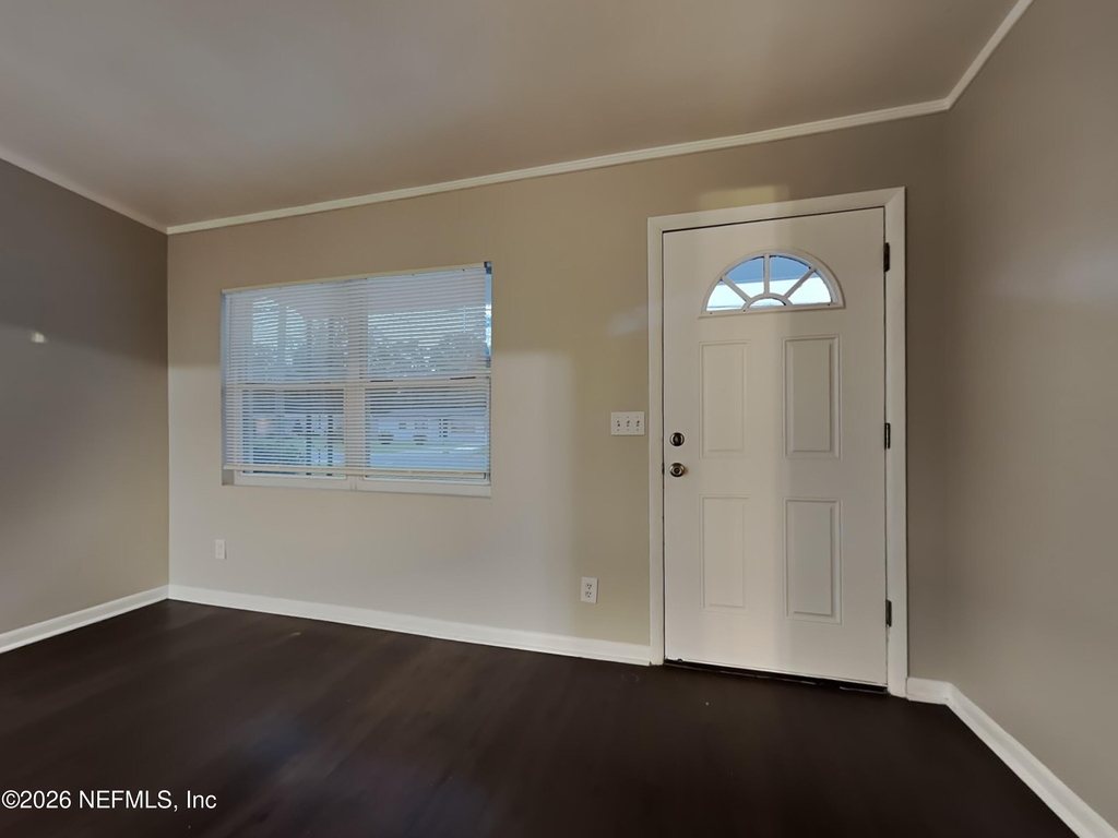 2489 Quail Avenue - Photo 3