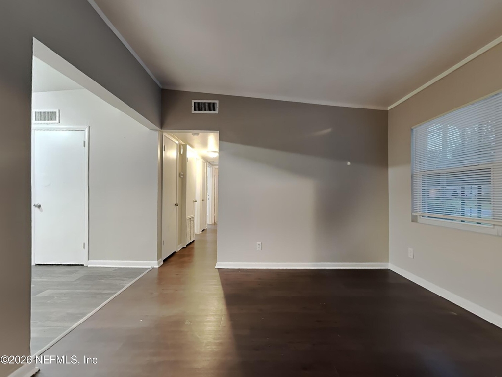 2489 Quail Avenue - Photo 2