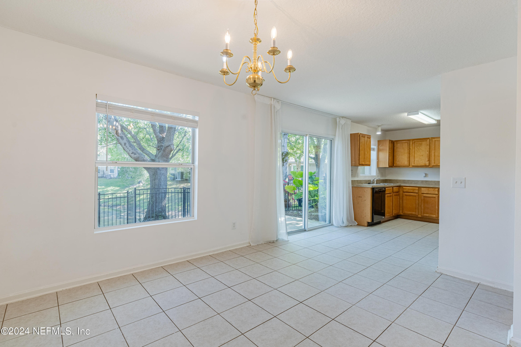 1630 Vineland Circle - Photo 12