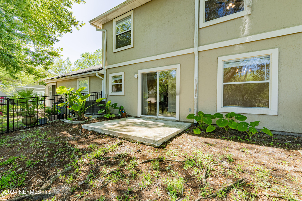 1630 Vineland Circle - Photo 31