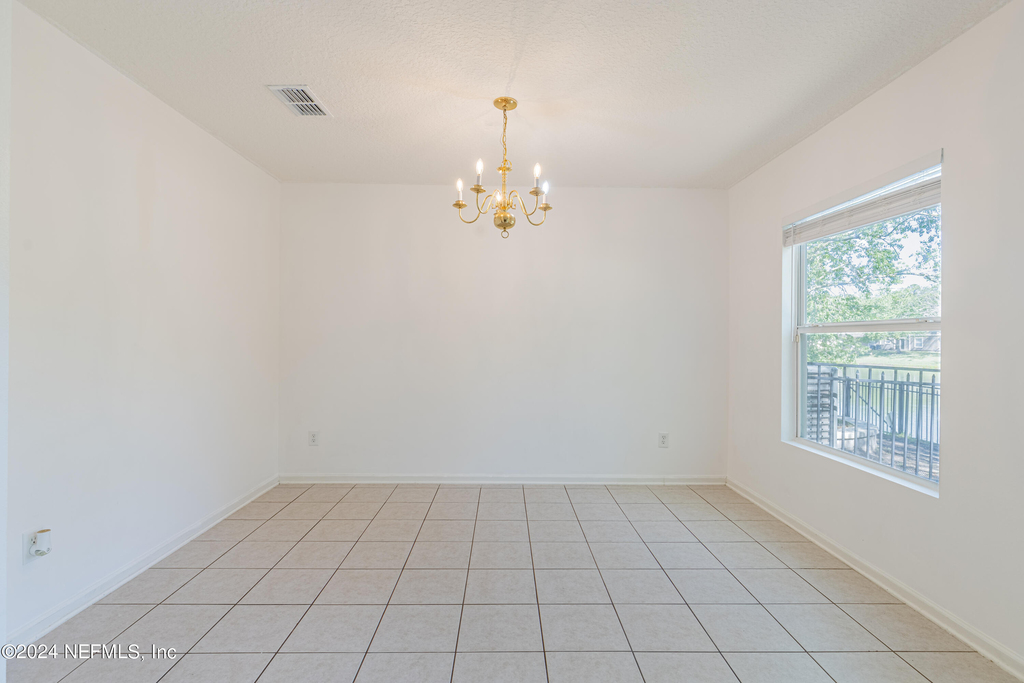 1630 Vineland Circle - Photo 11