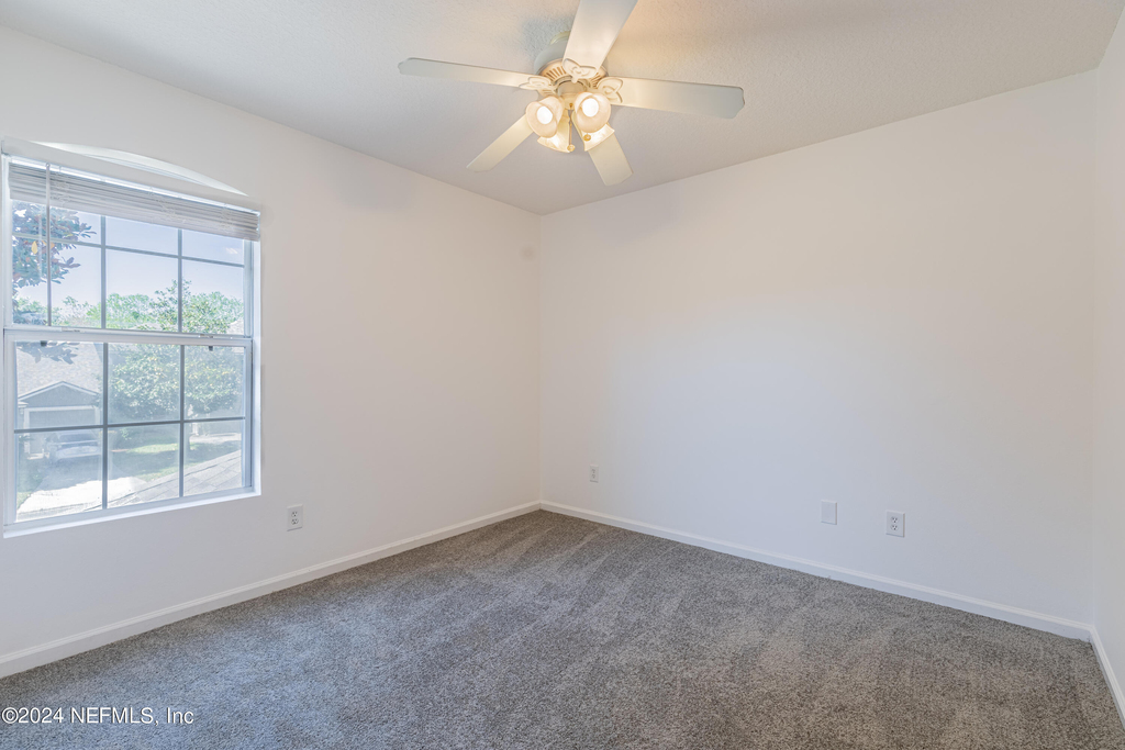 1630 Vineland Circle - Photo 20