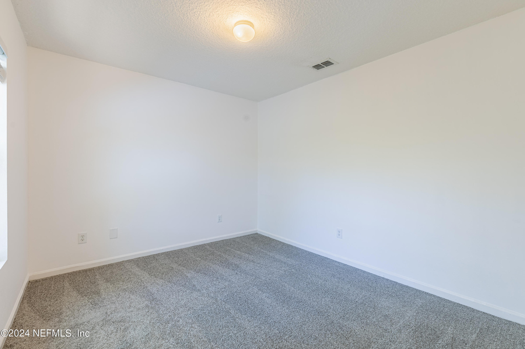 1630 Vineland Circle - Photo 28