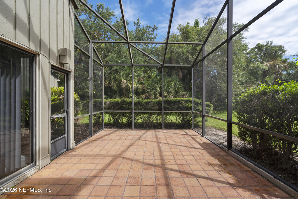 9787 Sawgrass Drive E - Photo 21