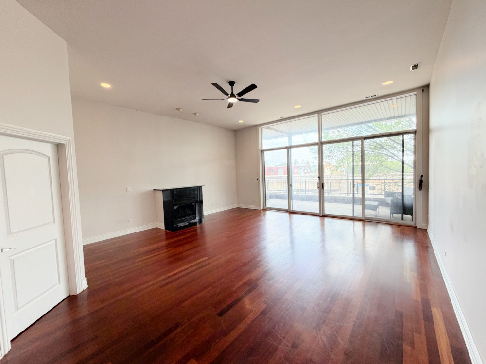 4962 N Milwaukee Avenue - Photo 2