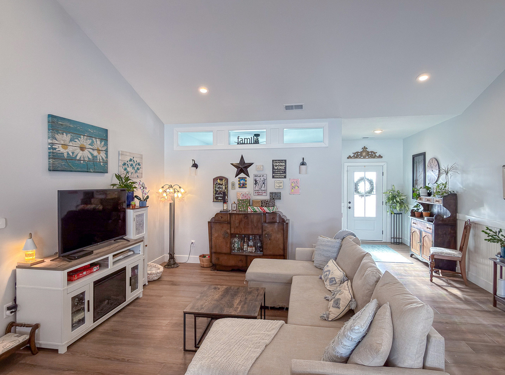 1717 S Stone Creek Boulevard - Photo 2