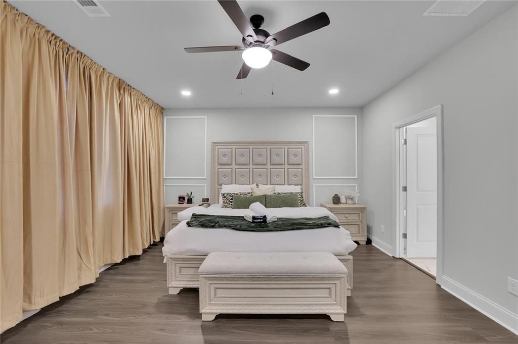 8026 Linfield - Photo 2