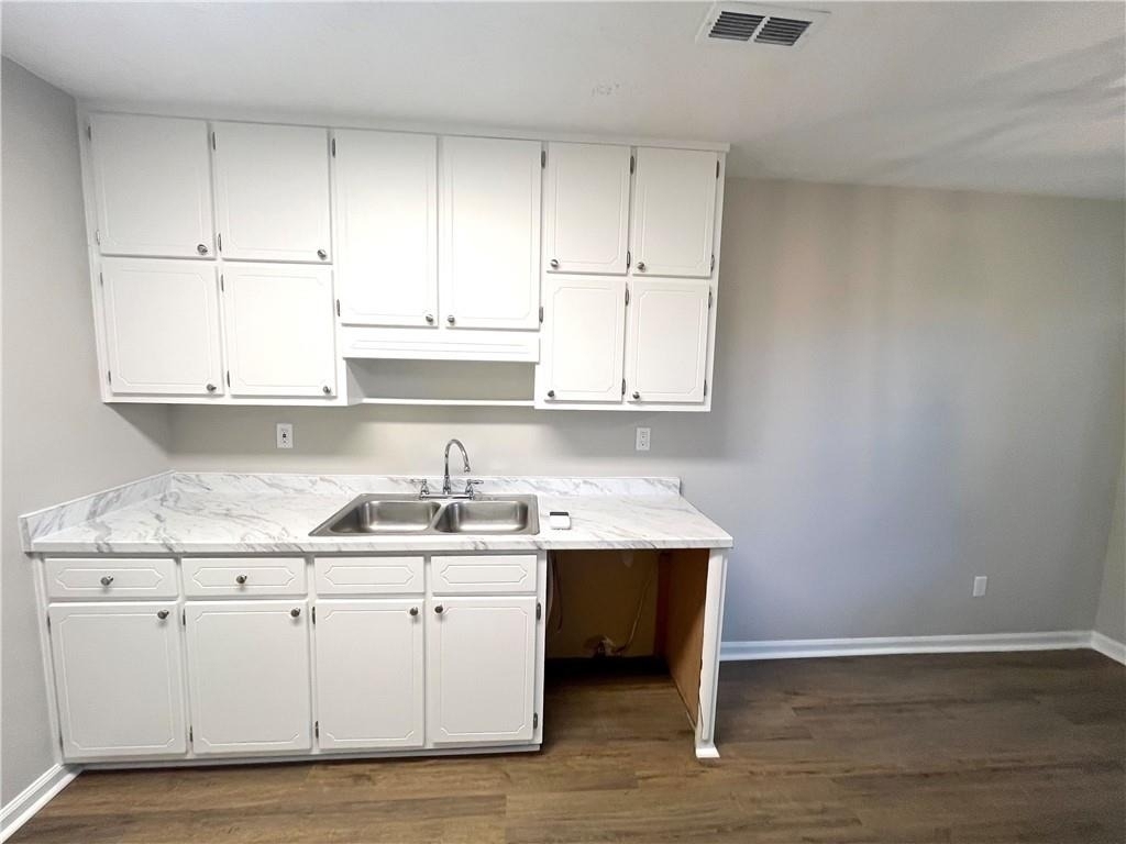 5843 Summerglen Lane - Photo 3