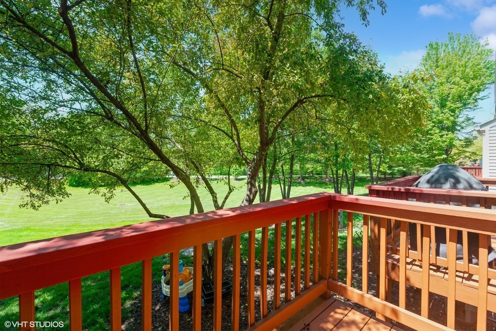 2215 Stoughton Drive - Photo 15