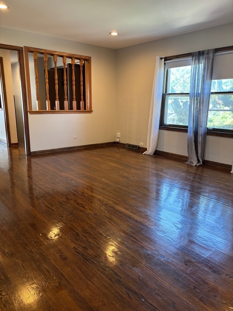 851 N Northwest Highway - Photo 8