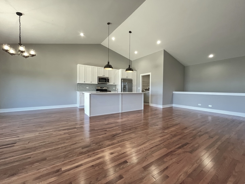 970 Meadow Lane - Photo 8