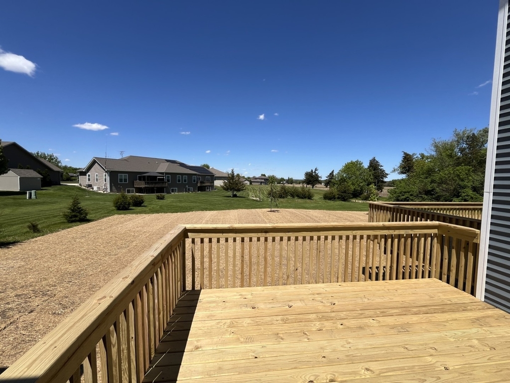 970 Meadow Lane - Photo 2