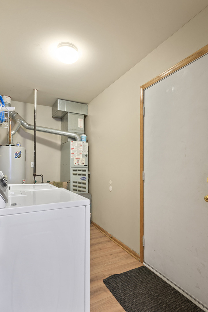 2805 Packford Lane - Photo 3