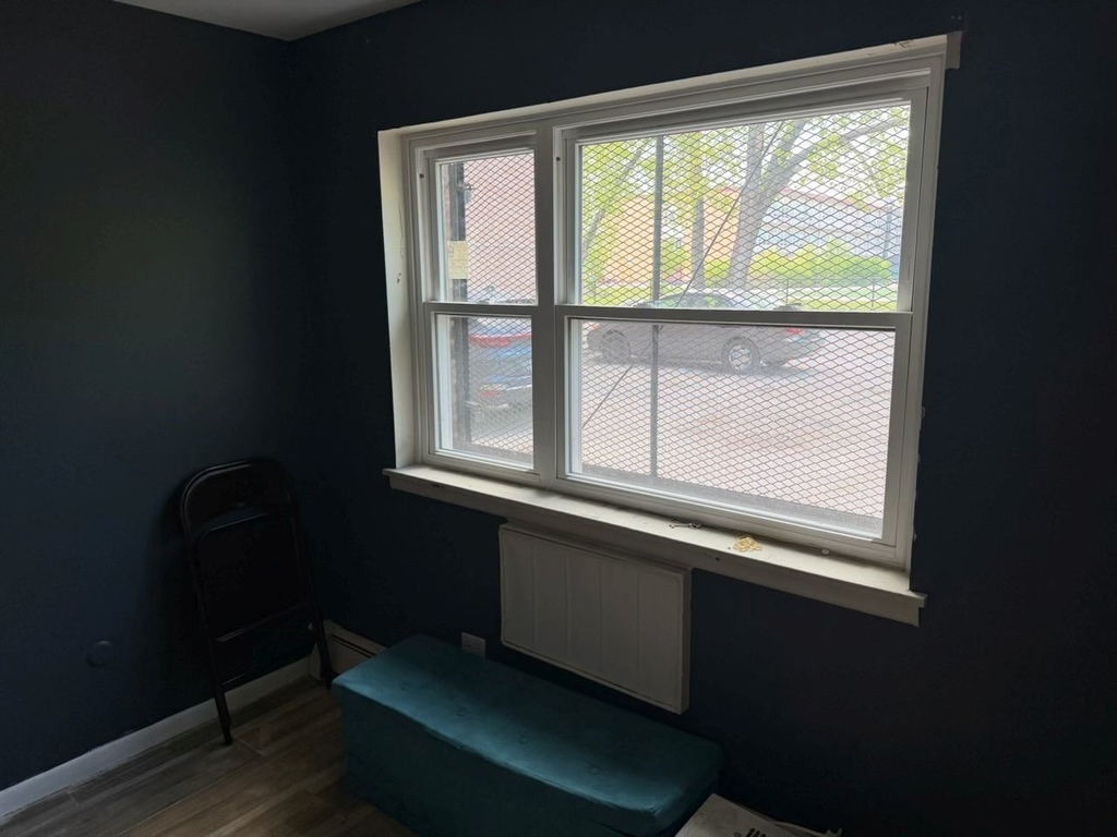 950 E 86th Street - Photo 8