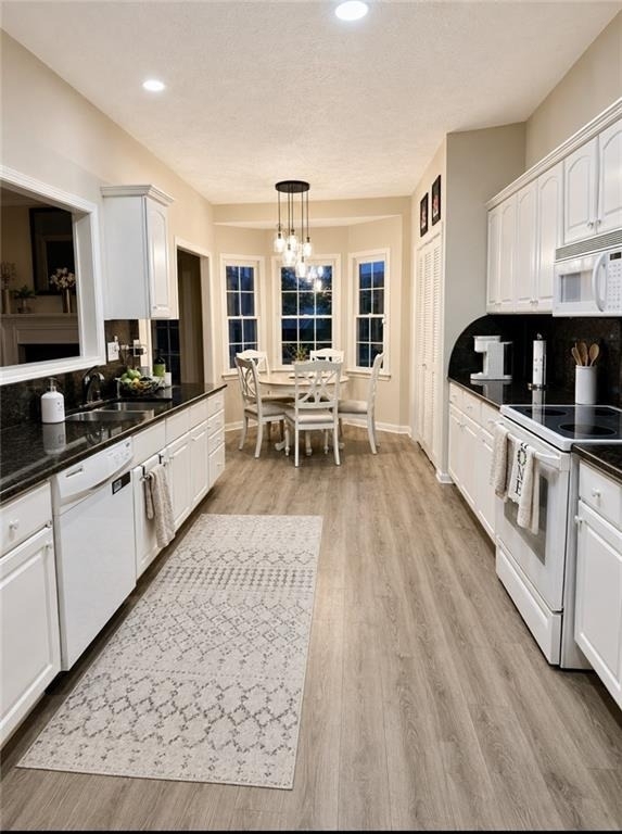 463 Valleyside Drive - Photo 17