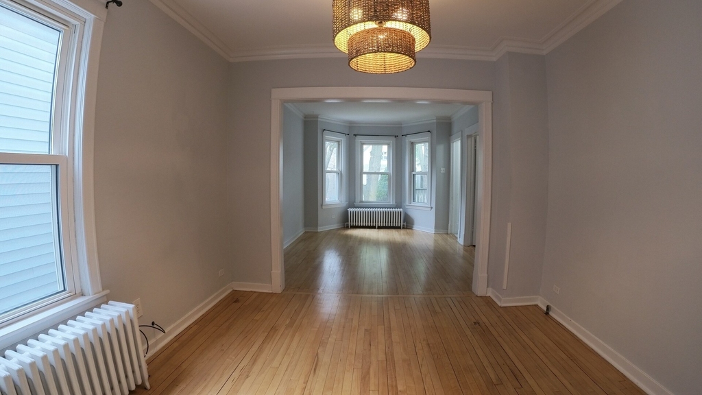 4219 N Albany Avenue - Photo 9