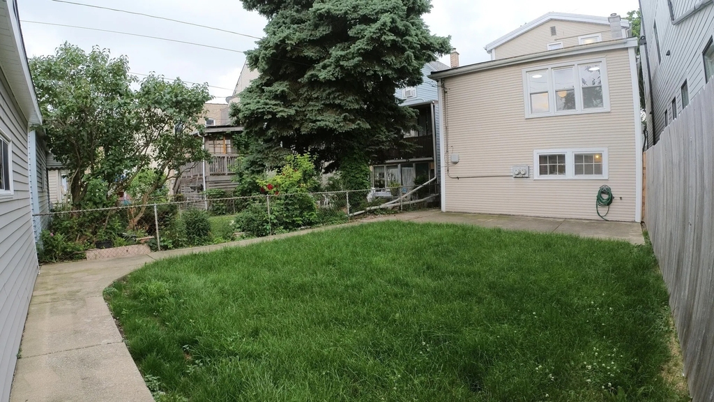 4219 N Albany Avenue - Photo 21