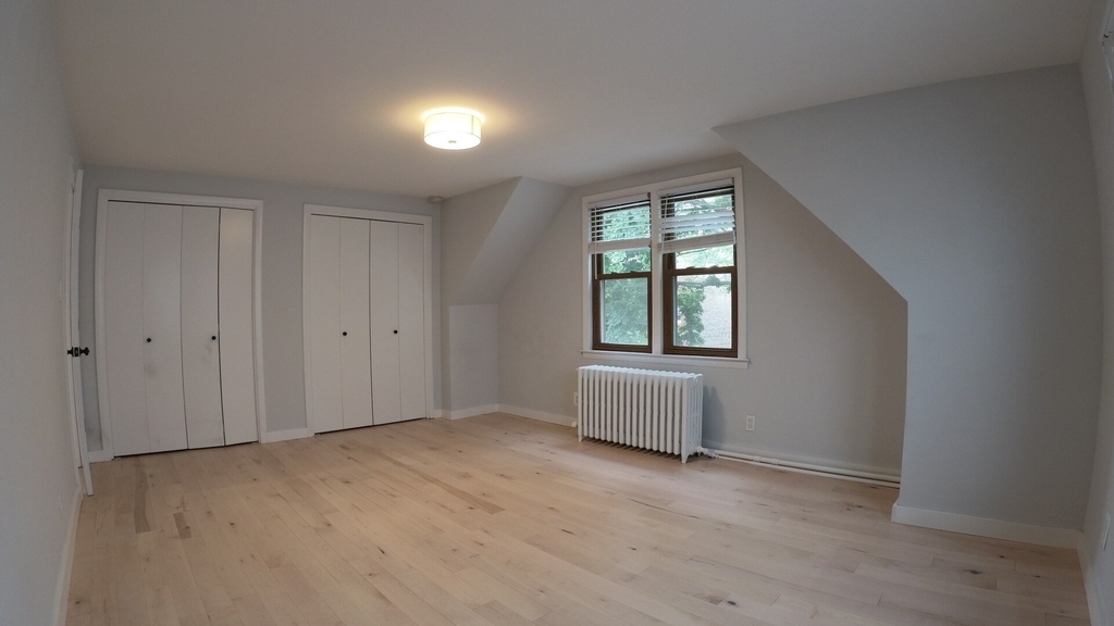 4219 N Albany Avenue - Photo 19