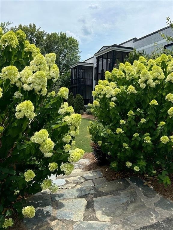 128 Peachtree Memorial Drive Nw - Photo 21
