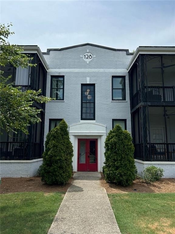 128 Peachtree Memorial Drive Nw - Photo 0