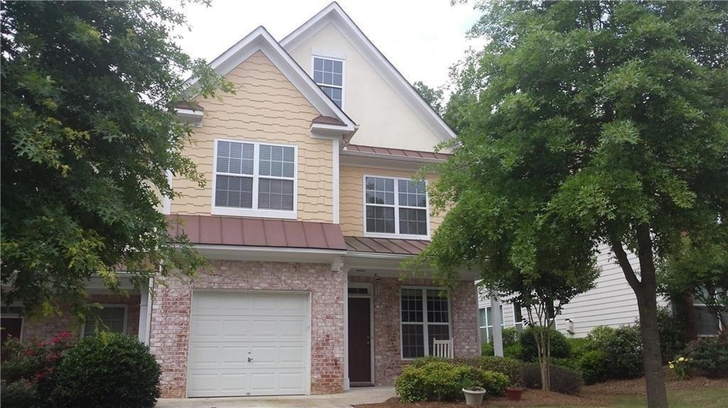 388 St Clair Drive - Photo 0