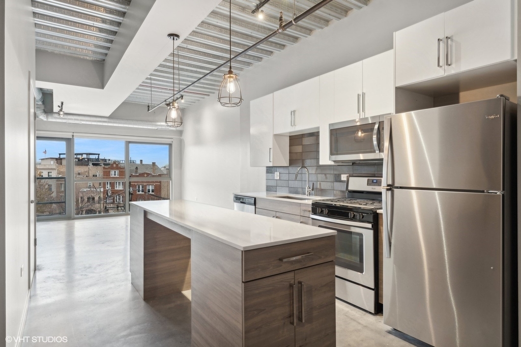 1241 N Milwaukee Avenue - Photo 5