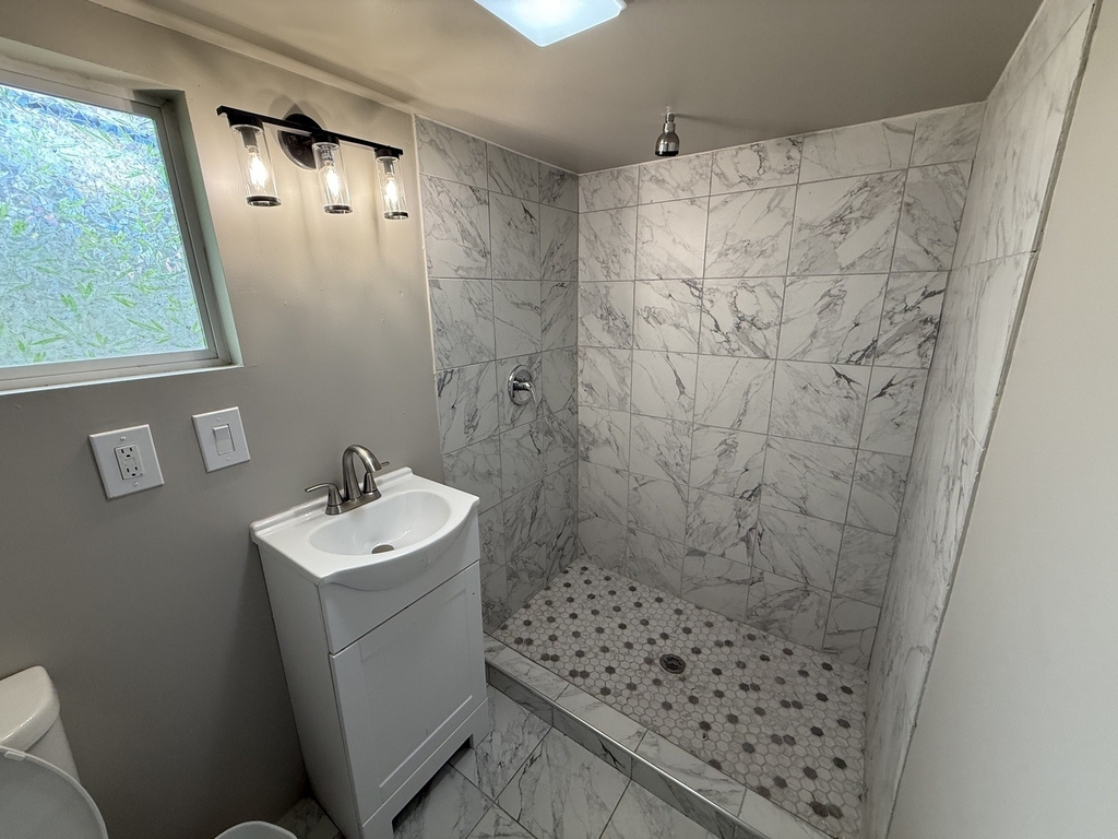 208 W Nippersink Road - Photo 20