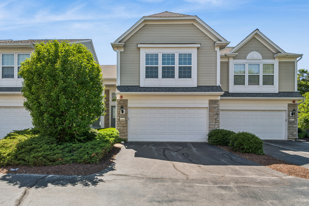 337 Devoe Drive - Photo 0