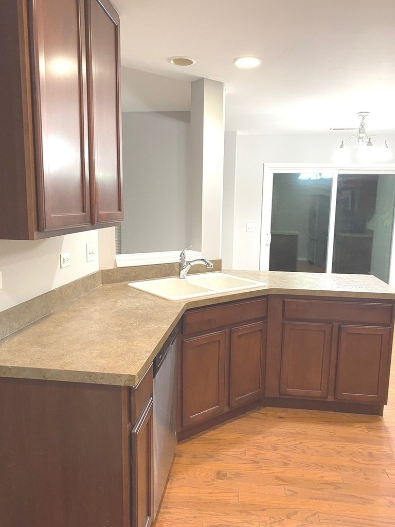 337 Devoe Drive - Photo 17
