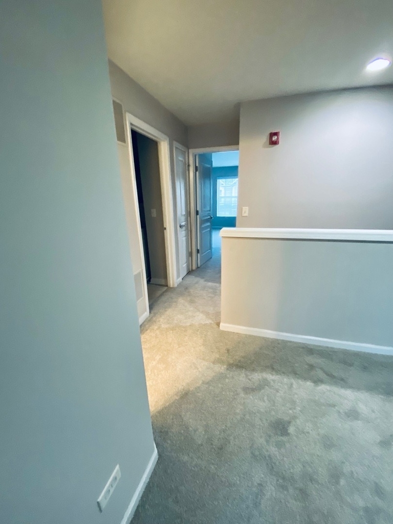 337 Devoe Drive - Photo 3