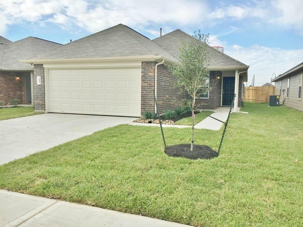 5435 Paiges Way - Photo 0