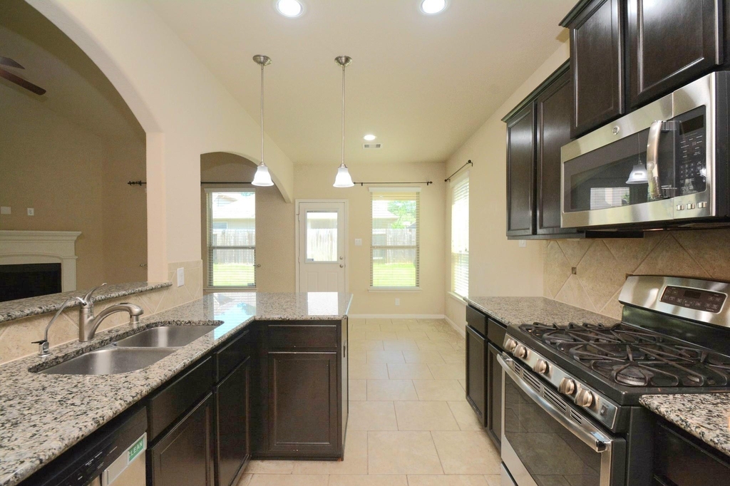 7418 Durango Creek Drive - Photo 17