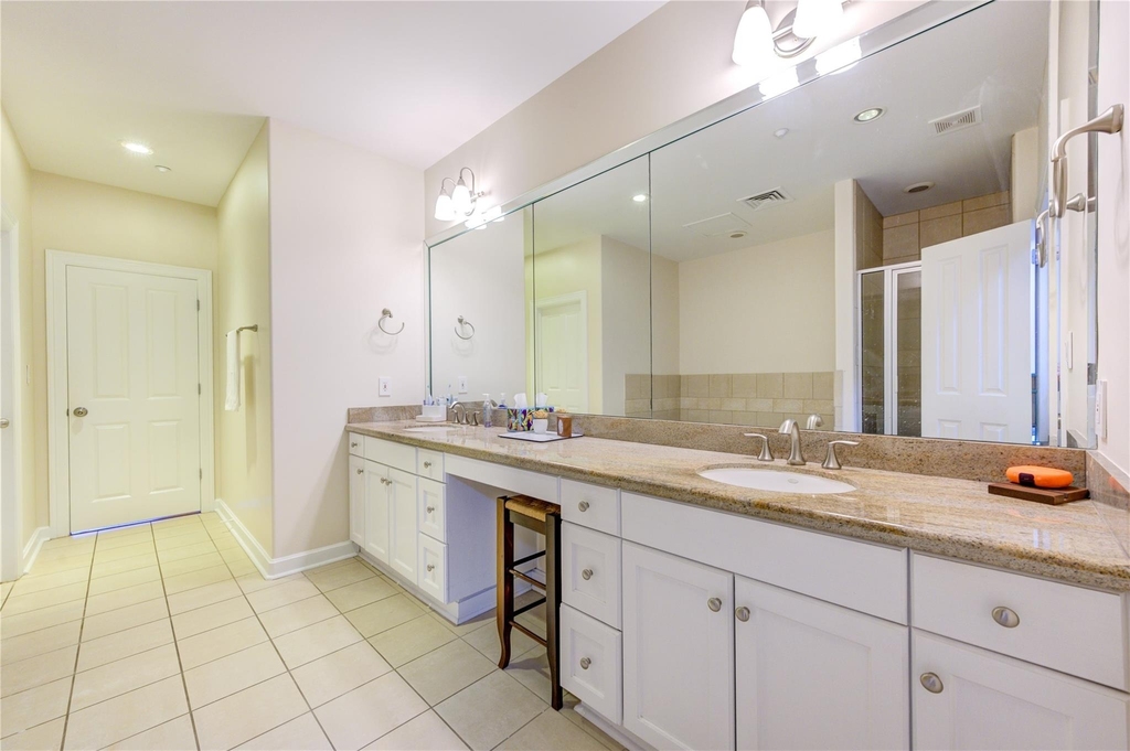 914 Main Street - Photo 23