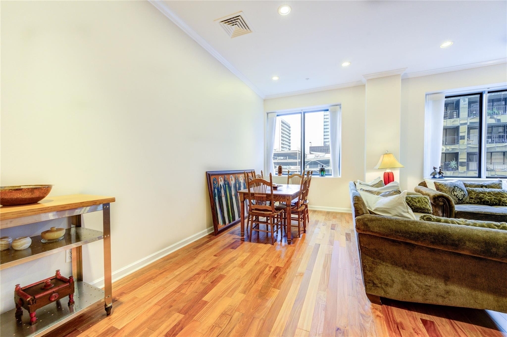 914 Main Street - Photo 7