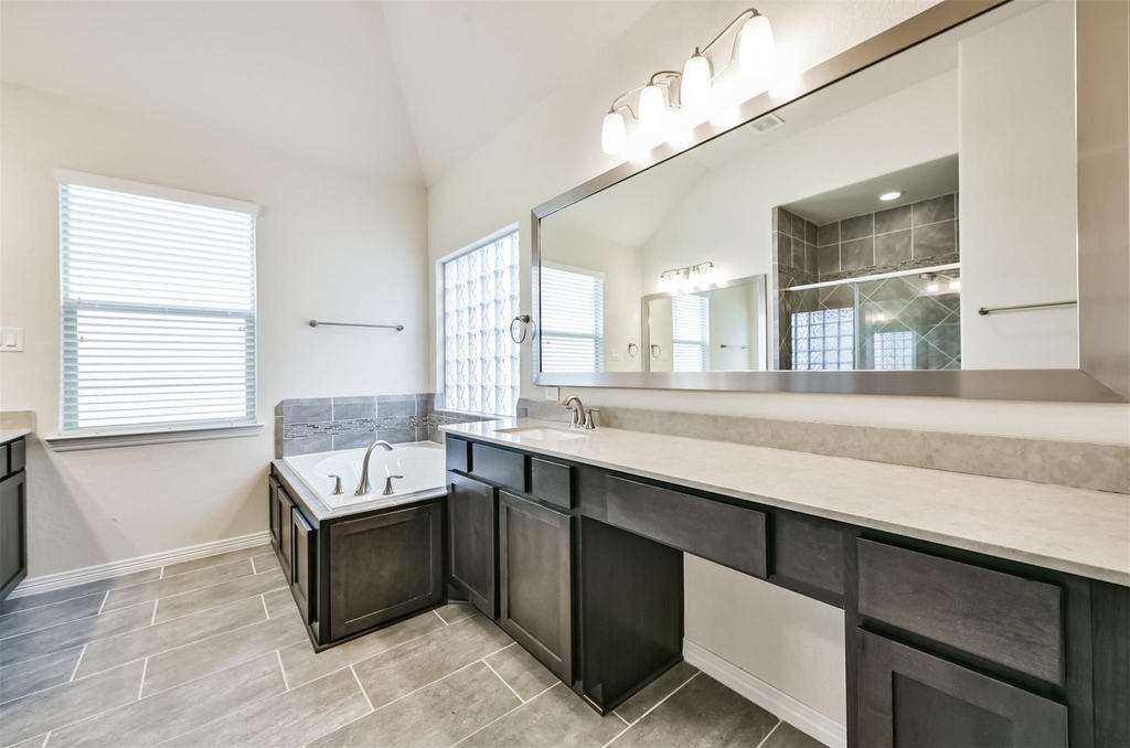 1504 Peyton Oaks Place - Photo 31