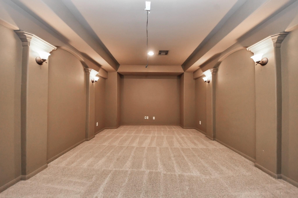 9427 Sapphire Bay Lane - Photo 35