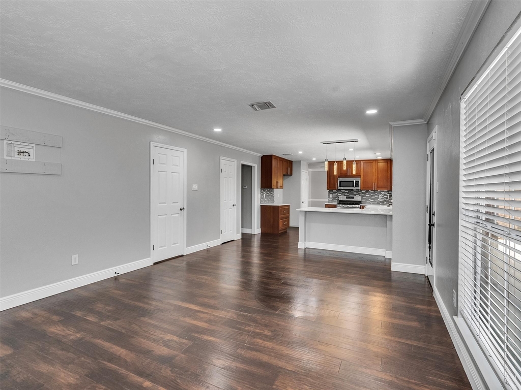4430 Echo Falls Drive - Photo 8